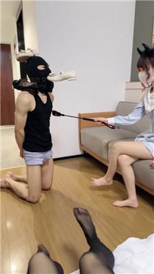 黑心小魔女双S-洛丽塔小主脚下玩老师 bf50983