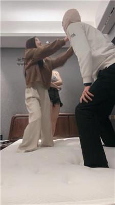 猴歌双素人S-骑马踩踏虐脚奴下 bf50978