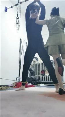 浮华吊绑狠虐刑奴 JS250304-21