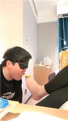 专业调教师素人S-超美玉足恋足舔 JS250304-1