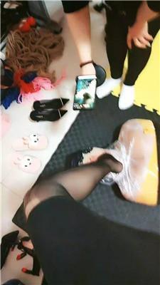 江挽双S-白袜+黑丝-踩踏木乃伊双视角版 JS250304-2