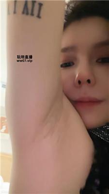 欣妍寸到翻白眼喷尿 250312-22