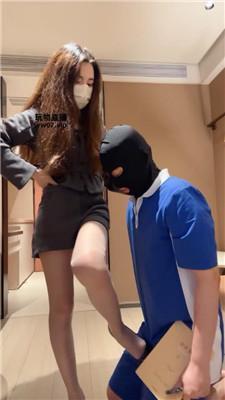 御妍高跟御姐S-虐学生奴 bf51265