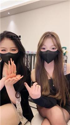 知妤双人灯双视角 250311-2