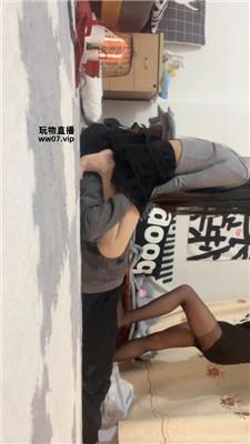 Wh情侣双S-丝袜美腿踩/拴狗链/坐脸窒息双视角版 JS250312-28