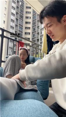 南月女神奶狗家奴下跪伺候续集 JS250311-23