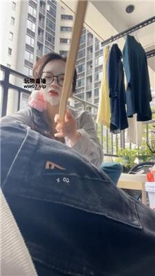 南月女神奶狗家奴下跪伺候续集 JS250311-23