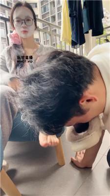 南月女神奶狗家奴下跪伺候续集 JS250311-23