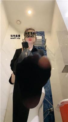 红颜超狠乳母 250311-8