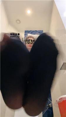 红颜超狠乳母 250311-8