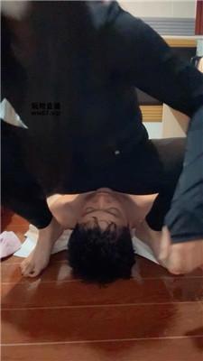 鹿允儿鞭打/舔闻长靴粉棉袜 JS250312-26