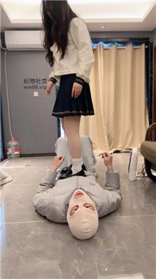 猴歌素人S-皮鞋白袜踩虐废物 JS250319-8