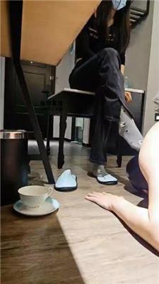 上头姐妹团闻舔素人小姐姐的棉袜完整版 JS250311-22