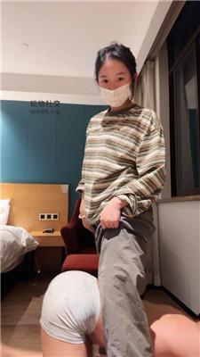 米欧玉足脏鞋底狂舔-踩踏 JS250319-21