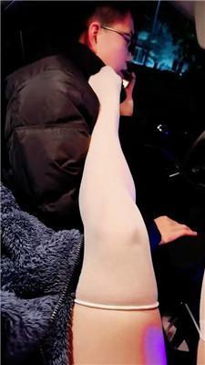 苏晚车内调-丝袜美腿恋足舔 JS250319-28