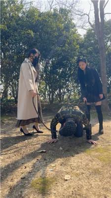 羽薇姐妹花户外暴揍跟踪狂双视角版 bf51521