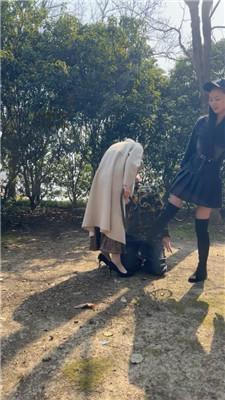 羽薇姐妹花户外暴揍跟踪狂双视角版 bf51521