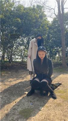 羽薇姐妹花户外暴揍跟踪狂双视角版 bf51521