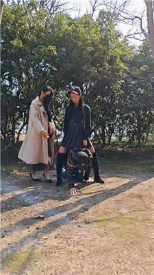 羽薇姐妹花户外暴揍跟踪狂双视角版 bf51521