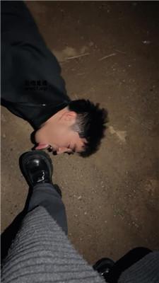 刘二狗户外短靴黑袜玉足虐 JS250318-19