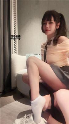 琪琪sama被女大开发成狗 bf51488