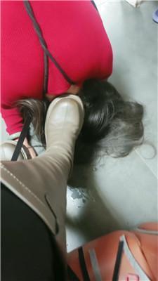 娜S脏长靴白袜玩虐母畜 JS250318-16