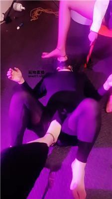 九创女团臭脚丫深喉专场双视角版 JS250318-18