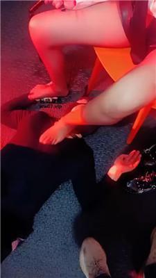 九创女团臭脚丫深喉专场双视角版 JS250318-18