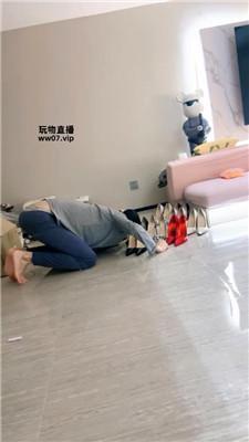 黛樱圣水盛宴-铆钉高跟镜前羞辱 bf51461