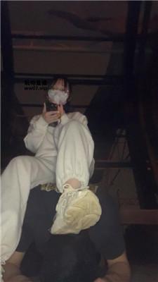 吕雉户外运动女神胯下辱 bf51466