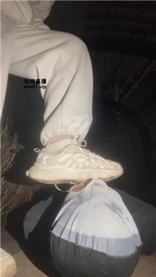 吕雉户外运动女神胯下辱 bf51466