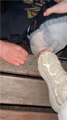 吕雉户外运动女神胯下辱 bf51466