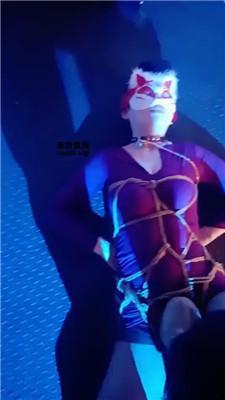 鸿运双女团五花大绑虐母畜 JS250315-41