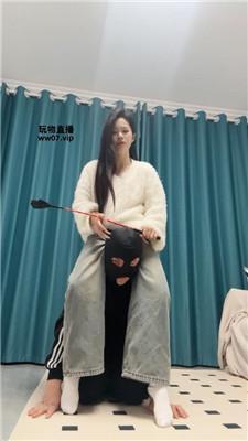 辣辣BB白袜脚踩/虐乳 JS250317-31