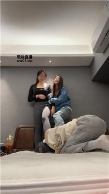 猴歌双S-白袜脚跳踩 JS250316-11