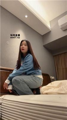 猴歌双S-白袜脚跳踩 JS250316-11