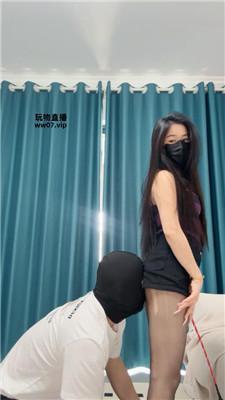 辣辣BB黑丝脚踩踏-虐乳-重度鞭打 JS250324-6