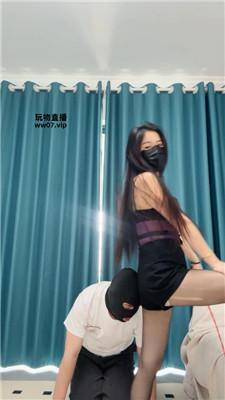 辣辣BB黑丝脚踩踏-虐乳-重度鞭打 JS250324-6