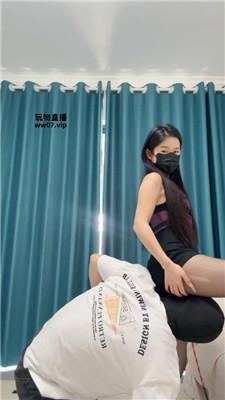 辣辣BB黑丝脚踩踏-虐乳-重度鞭打 JS250324-6