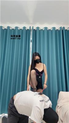 辣辣BB黑丝脚踩踏-虐乳-重度鞭打 JS250324-6