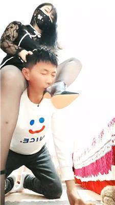 魅影高跟黑丝重度虐乳 bf51652