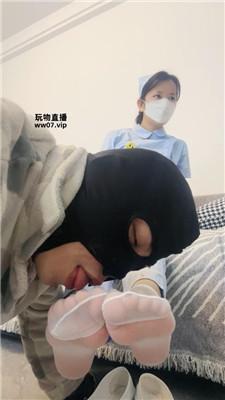 漫漫大人护士小姐姐用脚+圣水治疗 bf51623