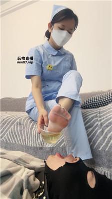 漫漫大人护士小姐姐用脚+圣水治疗 bf51623