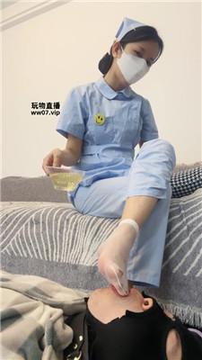 漫漫大人护士小姐姐用脚+圣水治疗 bf51623