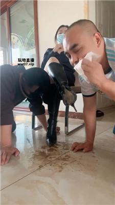 斯羽情侣主下班回家双家奴伺候双视角版 JS250323-2