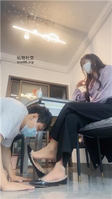 漫漫大人桌底视角-卑微舔脏鞋 JS250321-25