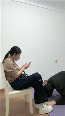 暖暖连环抽耳光/舔脏鞋臭脚丫 JS250322-13