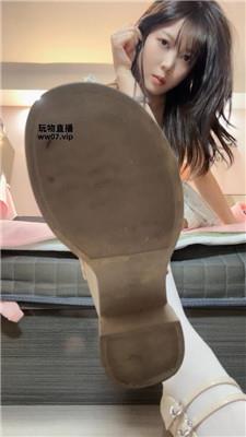 兔兔酱数字天堂之脏白丝 250324-10