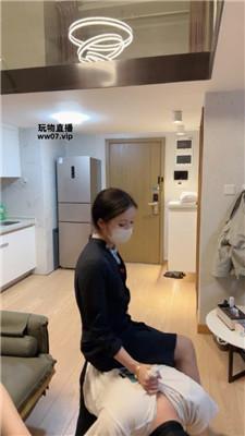 泡芙双空姐S-骑马转胯-轮流高跟踩踏 JS250326-24