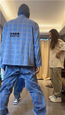 素人抽水机双S-运动鞋白袜女神踢踹踩 bf51783